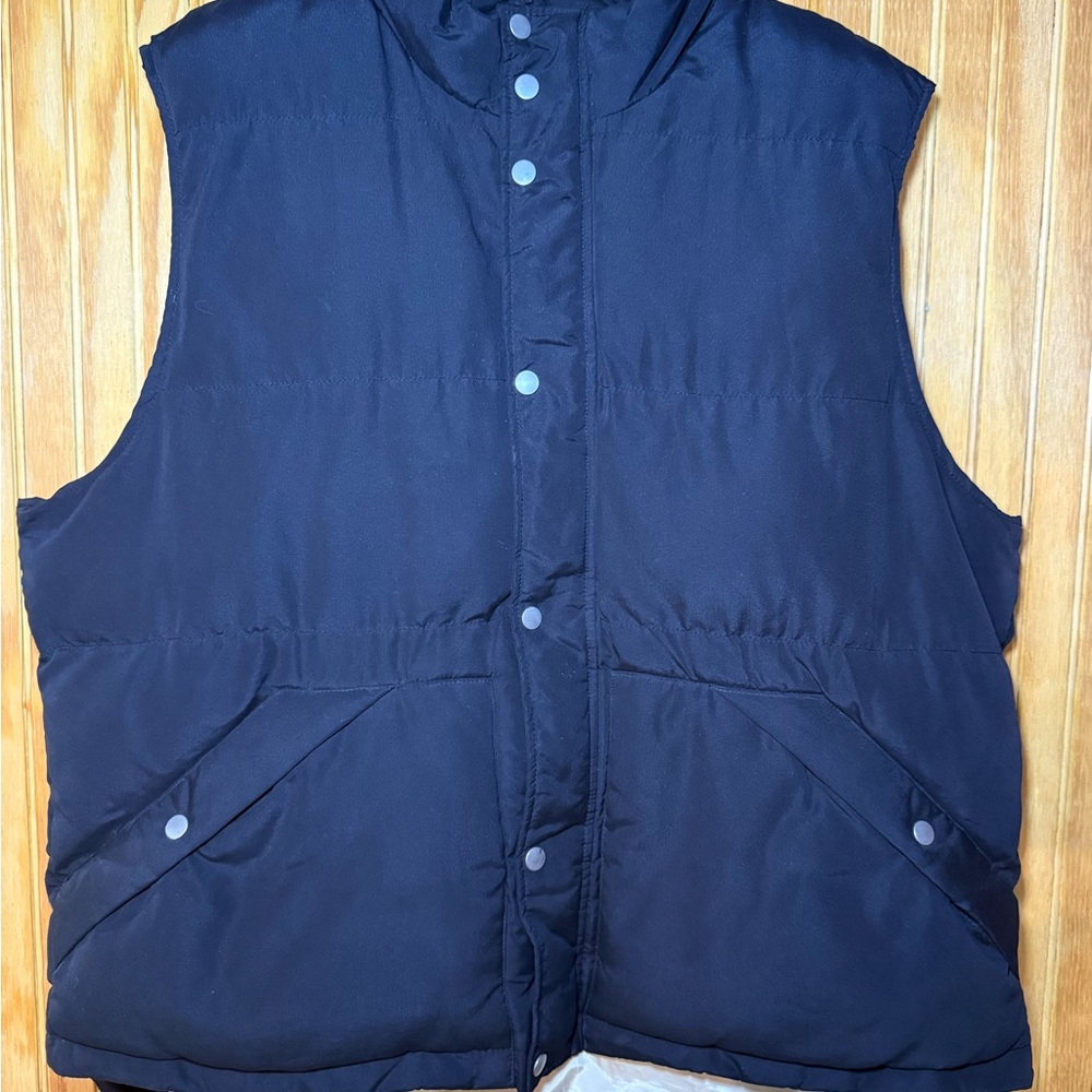 St. John's Bay Black Puffer Vest